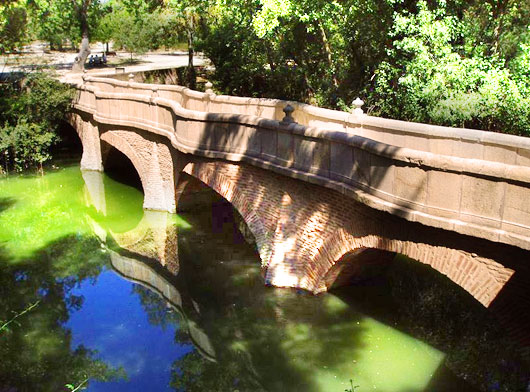 Puente de la Culebra en la Casa de Campo de Madrid | Foto de Edescas